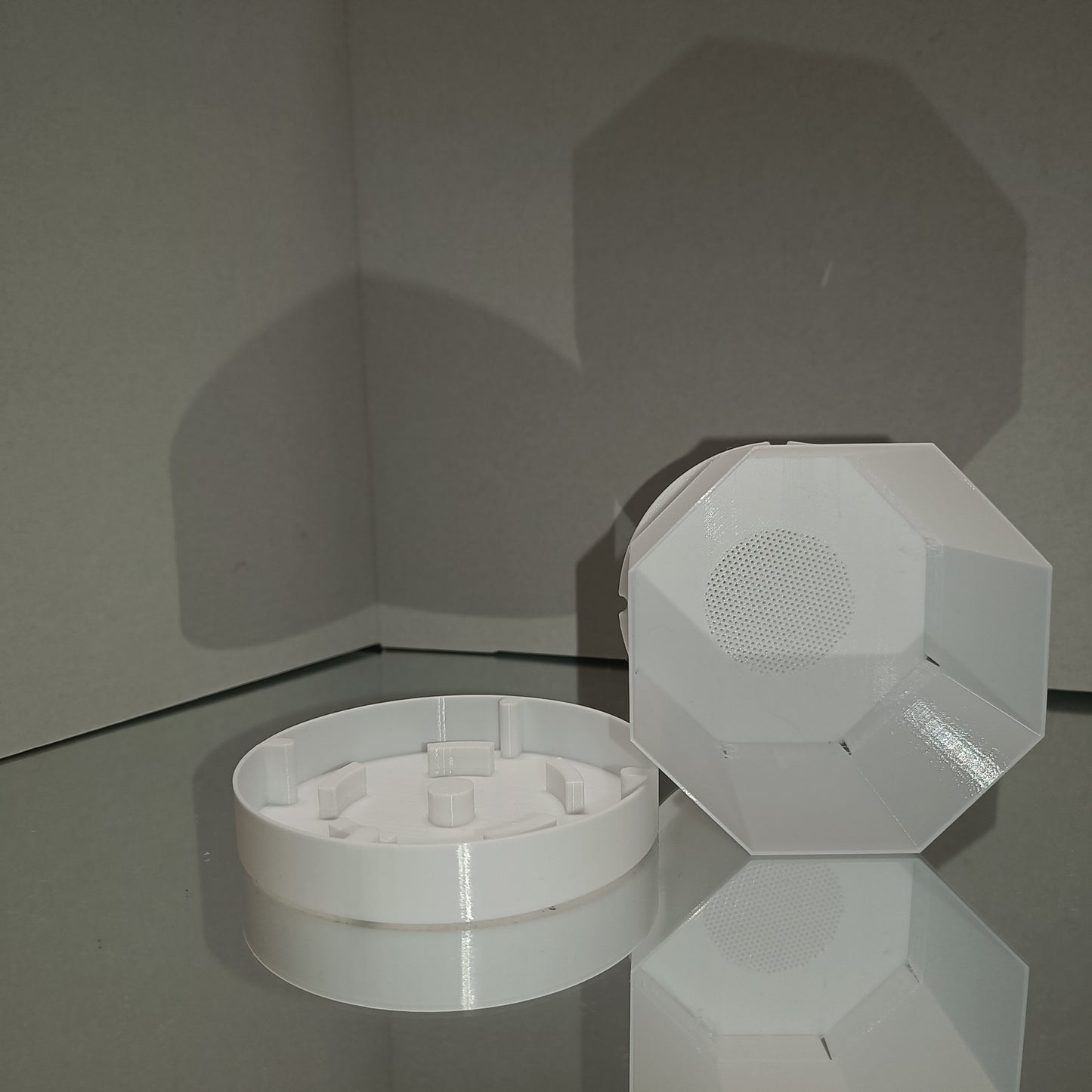 Moderner 3D-gedruckter Pflanzentopf – Hydrokultur geeignet