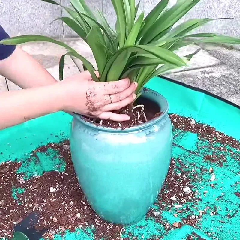 Premium Pflanzmatte  - Wasserdicht & Faltbar für sauberes Umtopfen