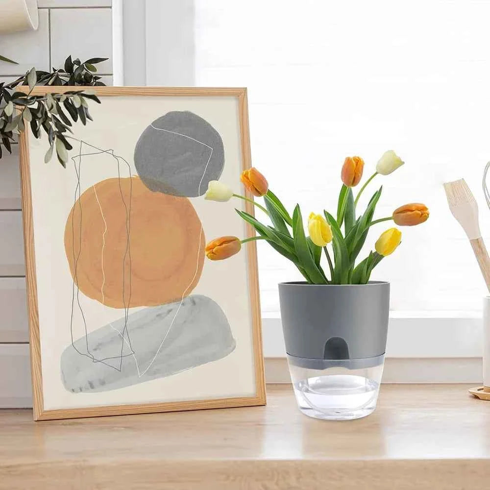 Selbstbewässernder Blumentopf