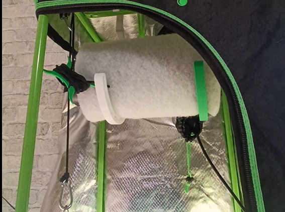 Aktivkohlefilter Halterungen – Individuell anpassbar nach Absprache