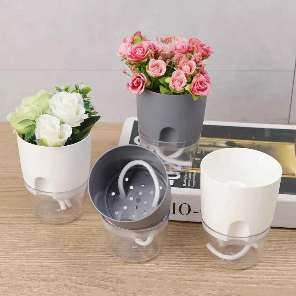 Selbstbewässernder Blumentopf